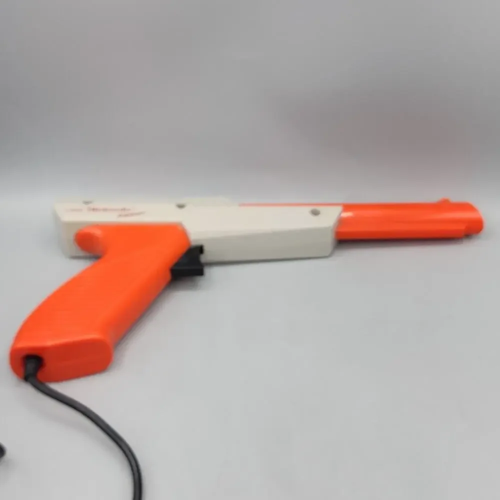 Nintendo NES Zapper Light Gun Controller NES-005 Fire Orange